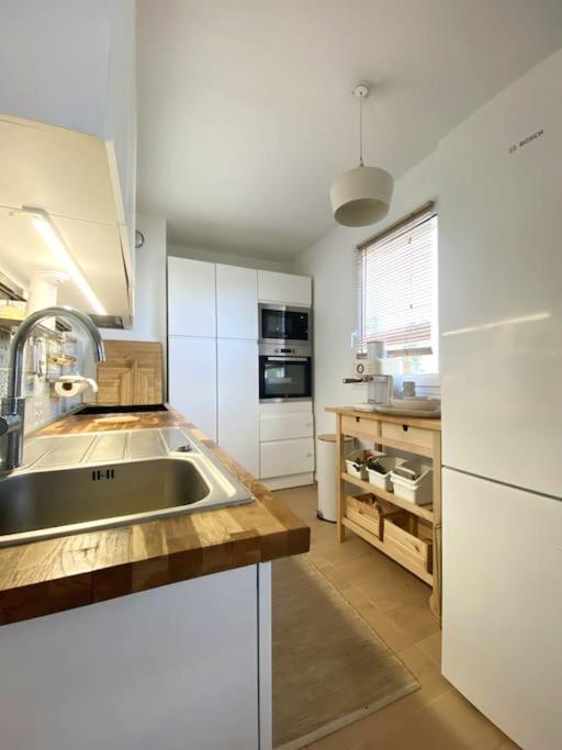 Appartement Cosy Et Calme Dugny Esterno foto